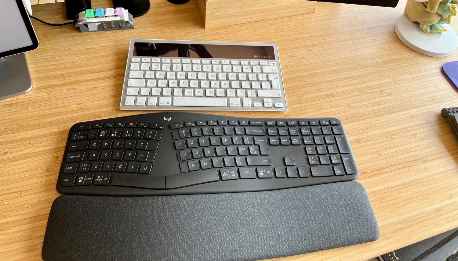 Logitech ERGO K860 keyboard review with a custom-made LEGO stand for Apple Trackpad 2