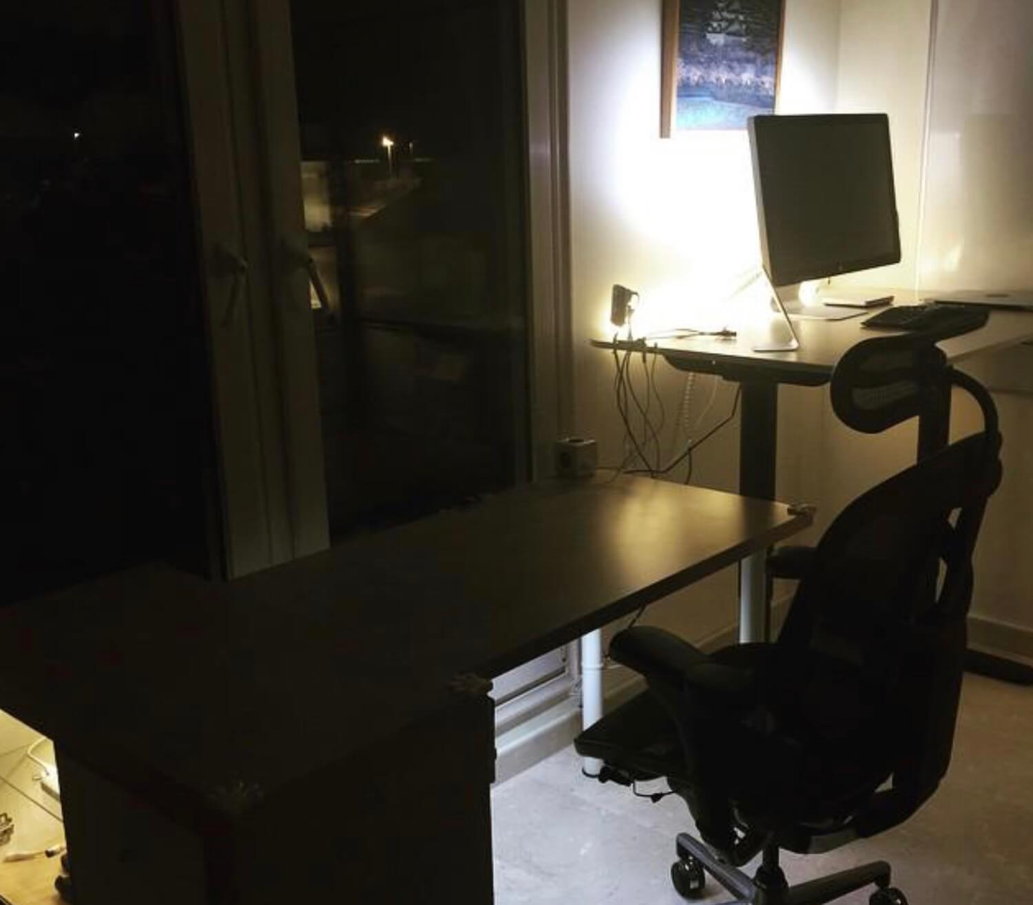 My Home Office 2015 renovation with Ikea’s height-adjustable desk - ambient light