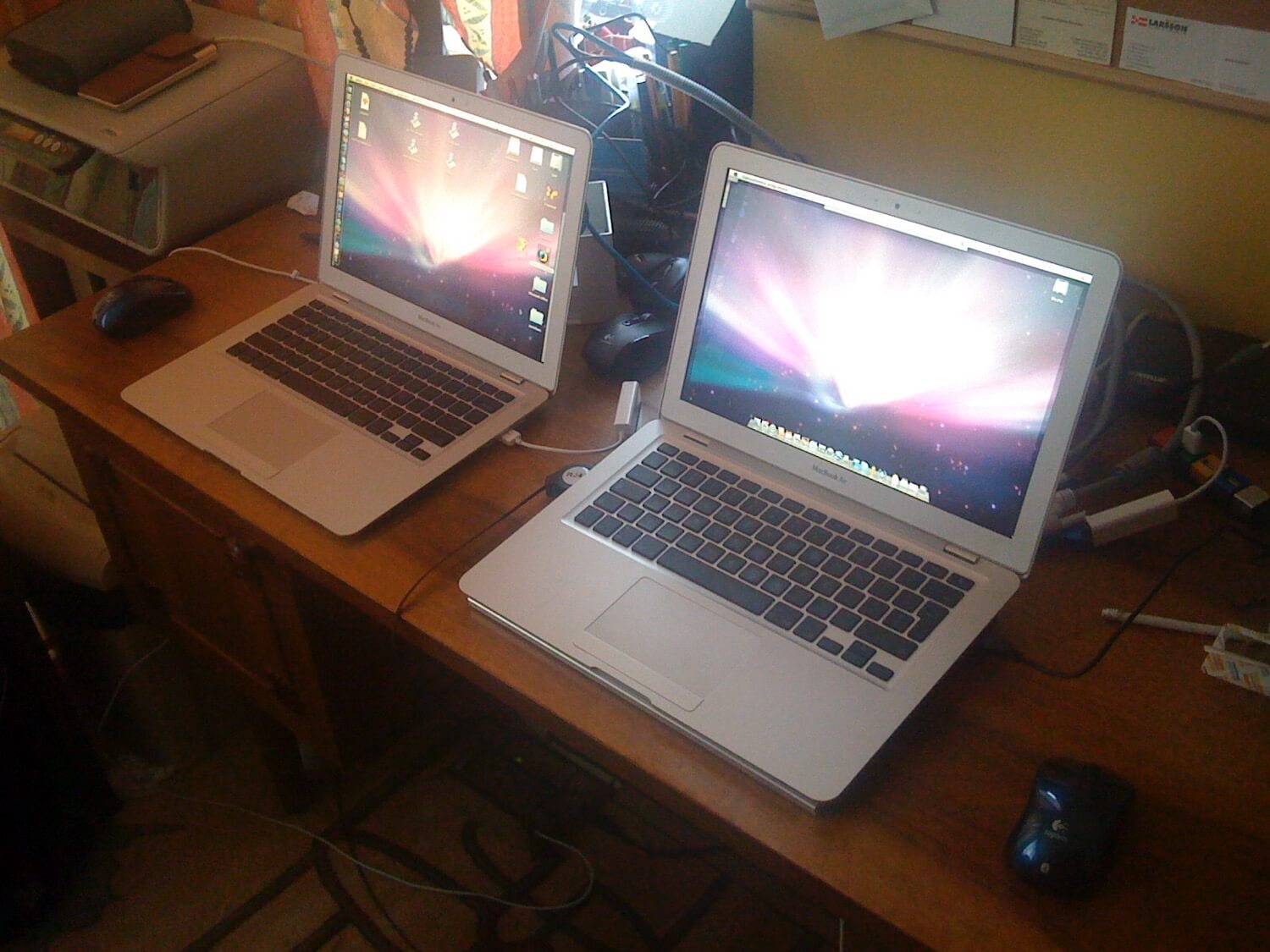History of my 10 laptops - from 2000 and Compaq, Fujitsu, Toshiba, ThinkPad through 2008 with Apple MacBooks until now! airs
