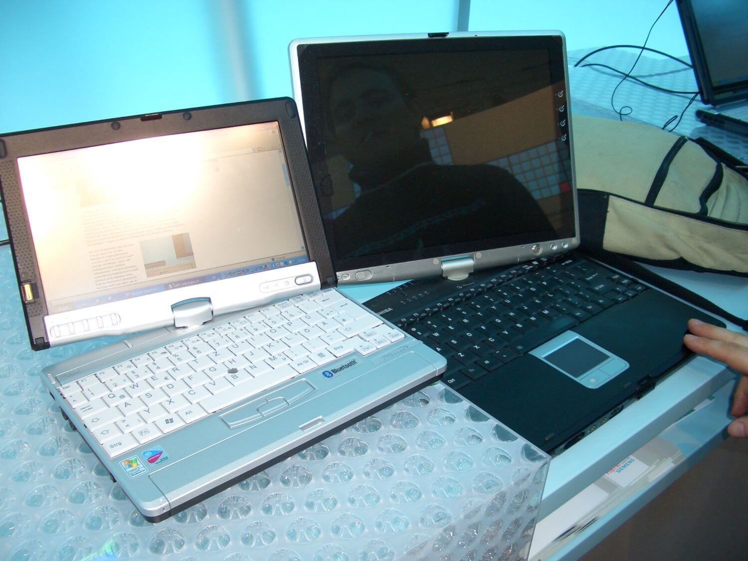 History of my 10 laptops - from 2000 and Compaq, Fujitsu, Toshiba, ThinkPad through 2008 with Apple MacBooks until now! fujitsu-new