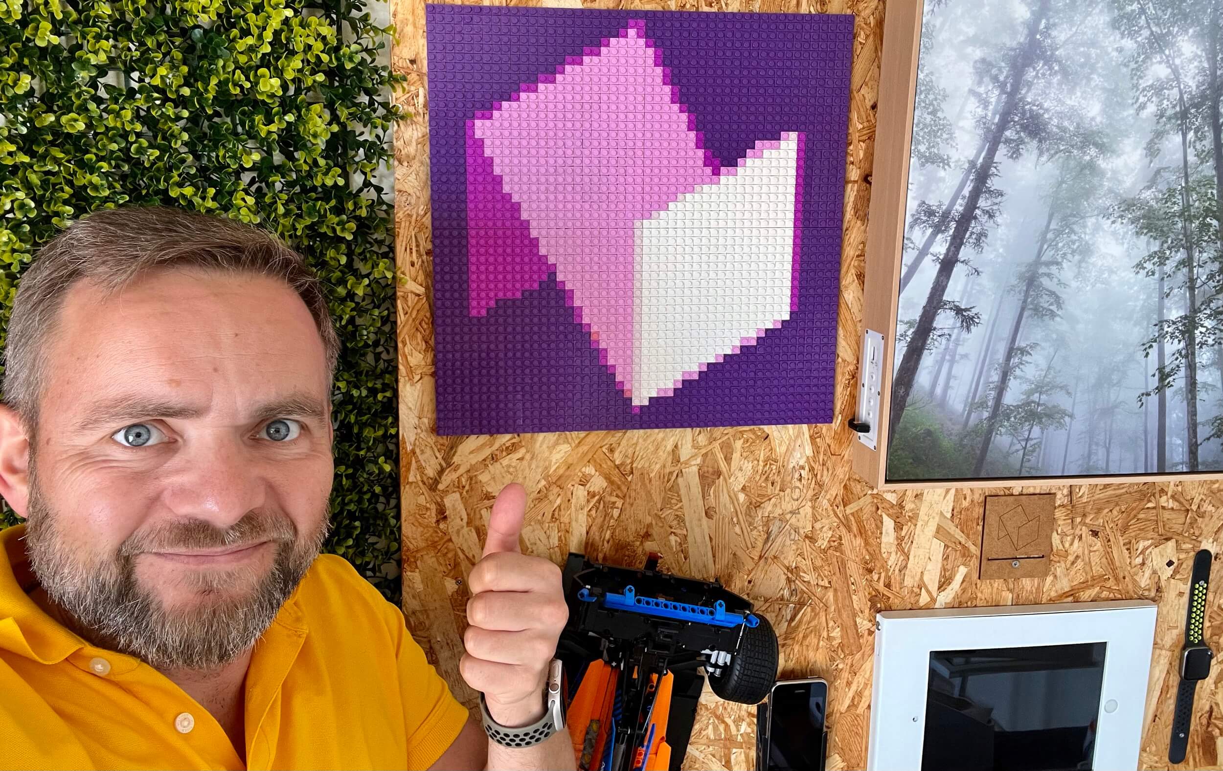Nozbe logo as a Lego mosaic - a fantastic gift from Augusto Pinaud!