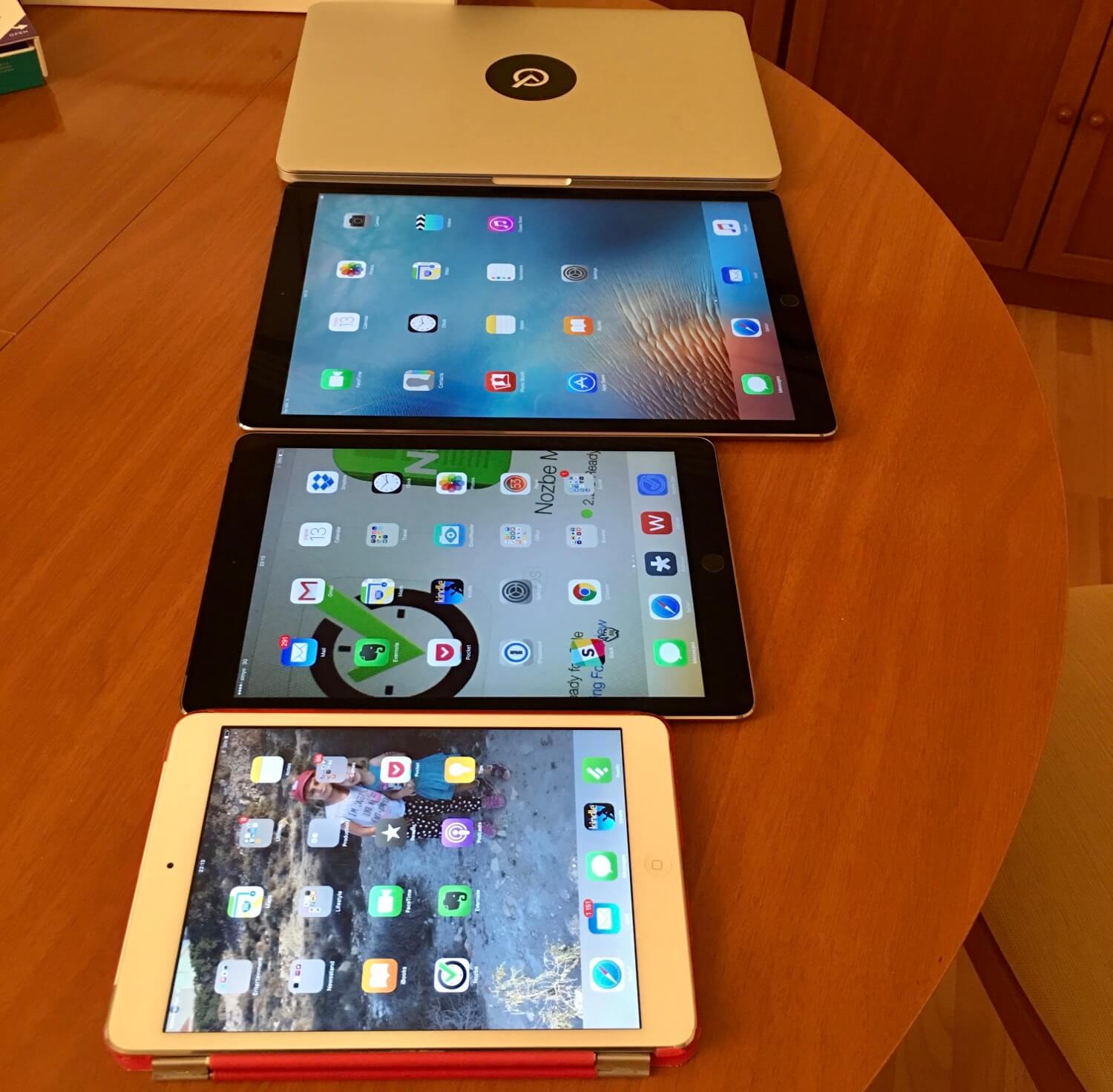 The Podcast #14 - Way too many iPads…