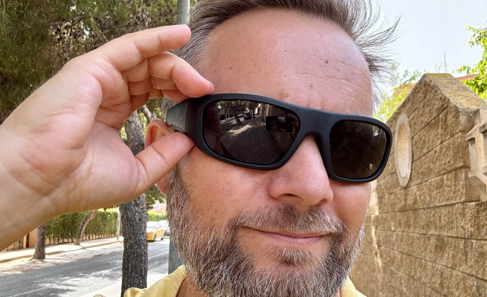 Get yourself Bluetooth sunglasses this summer!
