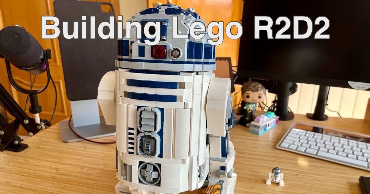Building R2D2 Star Wars Lego robot which I got last Christmas